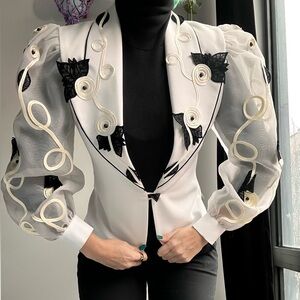 Cache White and Black Embroidered Blazer